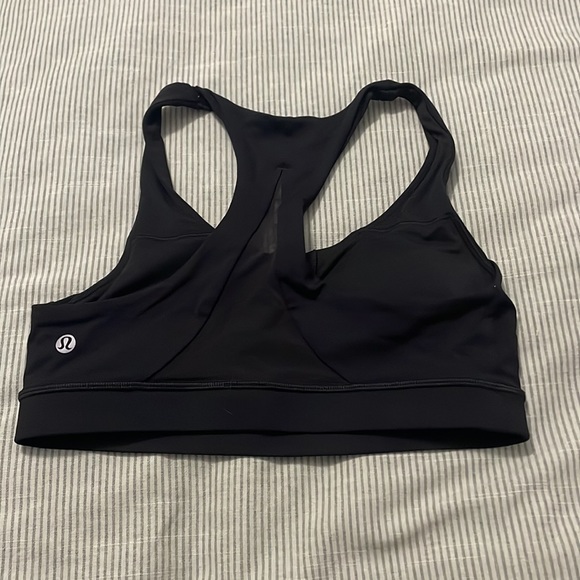 Lululemon Wunder Train Bra - Picture 2 of 3